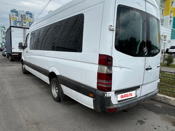 2011 Mercedes-Benz Sprinter, белый, 1200000 рублей - вид 1