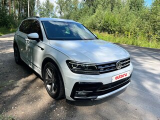 2017 Volkswagen Tiguan II, белый, 2670000 рублей, вид 3