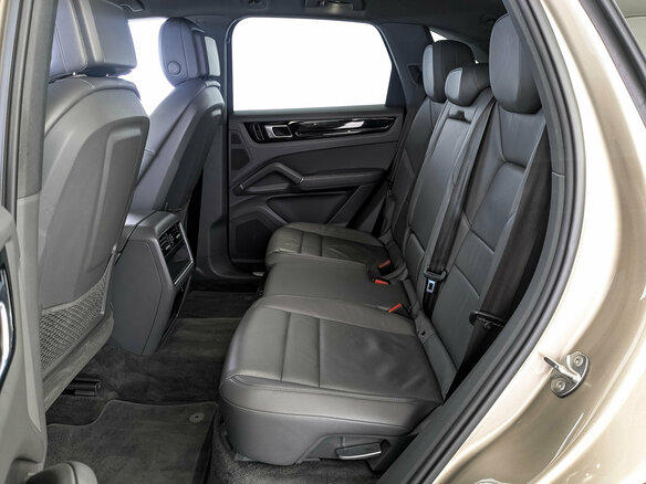 2019 Porsche Cayenne III, серый, 4790000 рублей - вид 18