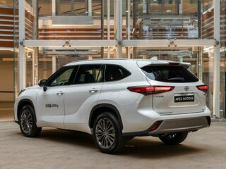 2026 Toyota Highlander IV (XU70), белый, 5490000 рублей, вид 4