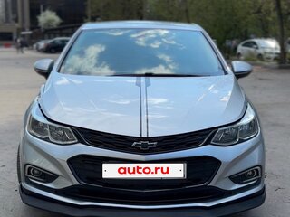 2018 Chevrolet Cruze II, серебристый, 1200000 рублей, вид 1