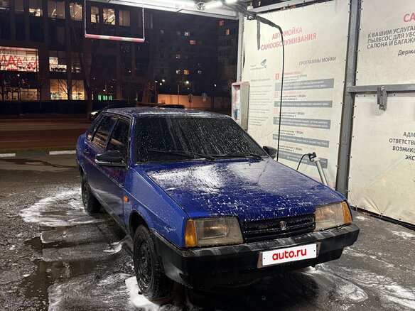 1999 Lada (ВАЗ) 21099, синий, 69000 рублей