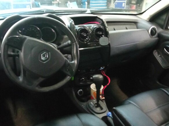 2015 Renault Duster I Рестайлинг, зелёный, 1020000 рублей - вид 4