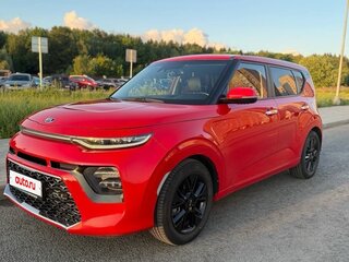 2019 Kia Soul III, красный, 1700000 рублей, вид 2