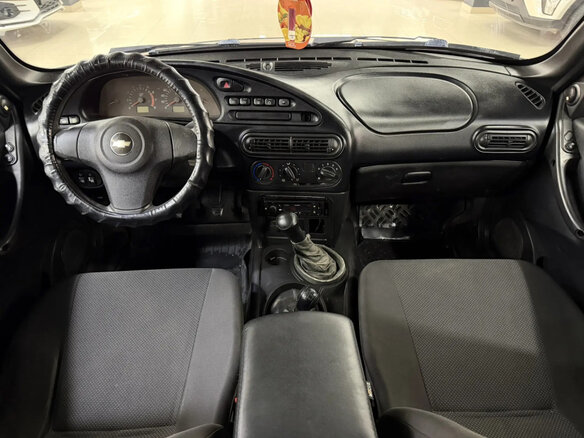 2011 Chevrolet Niva I Рестайлинг, чёрный, 270000 рублей - вид 8