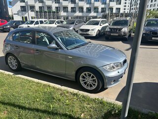 2007 BMW 1 серии 120i I (E81/E82/E87/E88), серый, 750000 рублей, вид 3