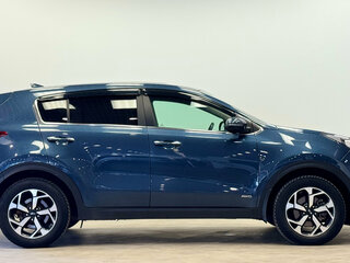 2021 Kia Sportage IV Рестайлинг, синий, 2130000 рублей, вид 5