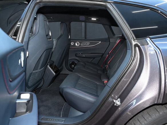 2026 Zeekr 001 103 kWh I Рестайлинг 2, фиолетовый, 10990000 рублей - вид 19