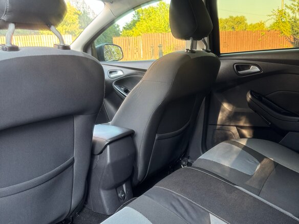 2011 Ford Focus III, серый, 820000 рублей - вид 13