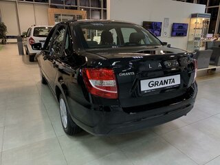 2026 Lada (ВАЗ) Granta I Рестайлинг, чёрный, 1098000 рублей, вид 3