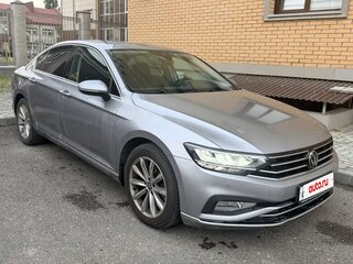 2020 Volkswagen Passat B8 Рестайлинг, серебристый, 3350000 рублей, вид 3