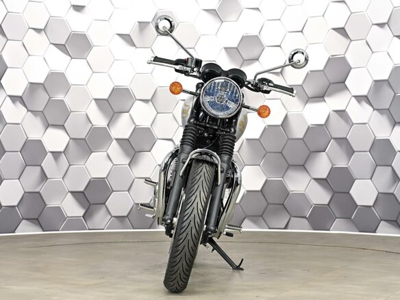 2026 Triumph Bonneville T120, чёрный, 1750000 рублей - вид 4