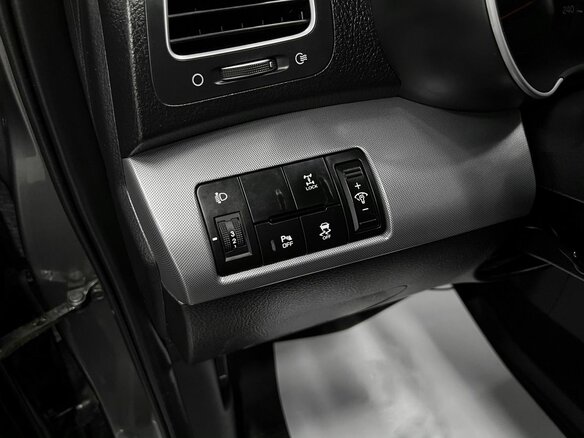 2014 Kia Sorento II Рестайлинг, серый, 1315000 рублей - вид 21