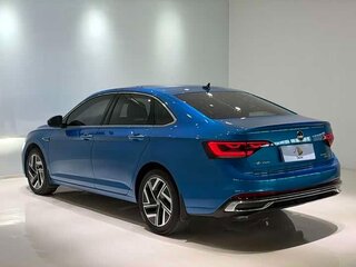 2023 Volkswagen Sagitar III Рестайлинг, синий, 1290000 рублей, вид 4