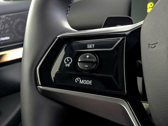 2023 BMW 5 серии 530i xDrive VIII (G60/G61/G68), чёрный, 6450000 рублей - вид 29