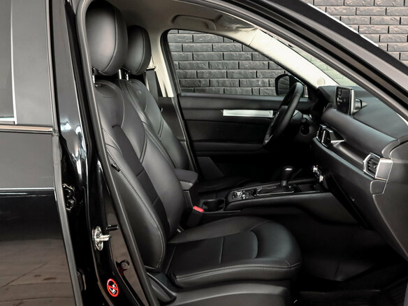 2025 Mazda CX-5 II Рестайлинг, чёрный, 4000000 рублей - вид 11