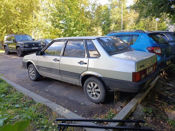2003 Lada (ВАЗ) 21099, серебристый, 180000 рублей - вид 6