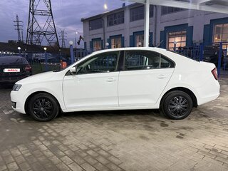 2018 Skoda Rapid I Рестайлинг, белый, 979000 рублей, вид 2