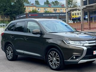 2016 Mitsubishi Outlander III Рестайлинг 2, коричневый, 1949999 рублей, вид 3
