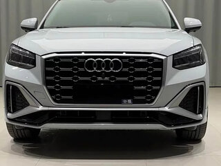2023 Audi Q2 L 35 TFSI I Рестайлинг, белый, 1710000 рублей, вид 3