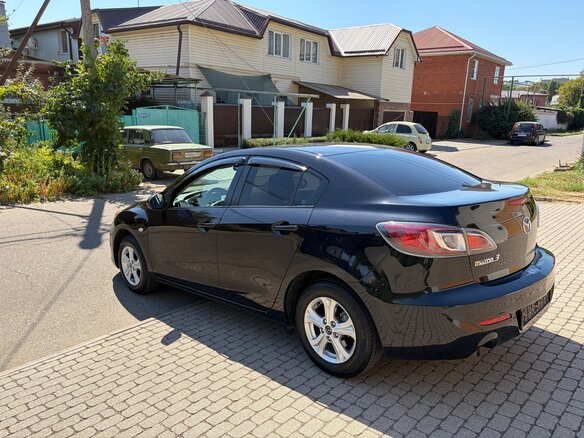 2013 Mazda 3 II (BL) Рестайлинг, чёрный, 1300000 рублей - вид 4