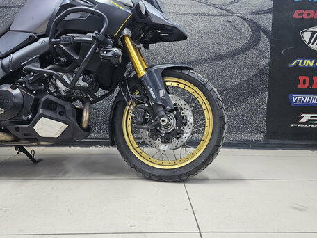 2016 Suzuki V-Strom 1000, чёрный, 869000 рублей, вид 2