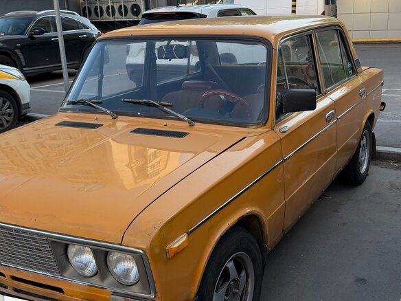 1984 Lada (ВАЗ) 2106, золотистый, 180000 рублей