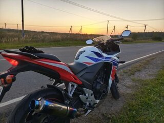 2013 Honda CBR 400R, белый, 450000 рублей, вид 1