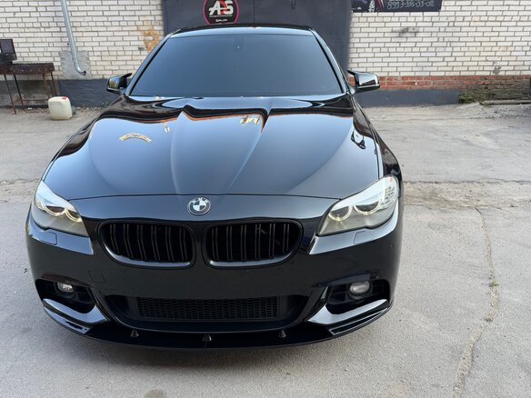 2012 BMW 5 серии 528i xDrive VI (F10/F11/F07), чёрный, 1799000 рублей - вид 4