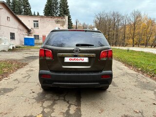 2010 Kia Sorento II, зелёный, 1150000 рублей, вид 5