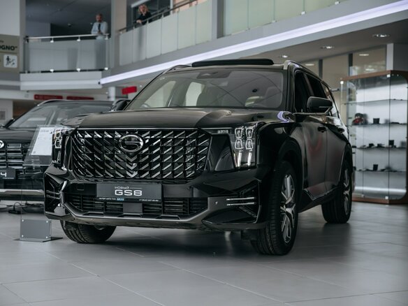 2026 GAC GS8 Dragon II, чёрный, 4949000 рублей
