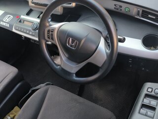 2013 Honda Freed I Рестайлинг, белый, 1000000 рублей, вид 2