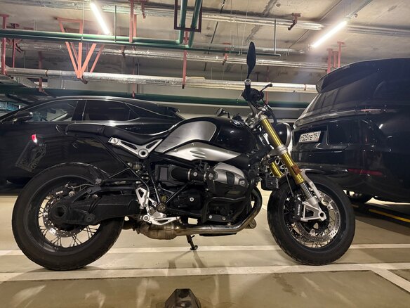 2018 BMW R Nine T, чёрный, 1050000 рублей - вид 3