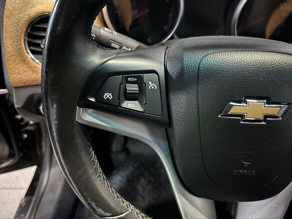 2014 Chevrolet Cruze I Рестайлинг, коричневый - вид 15