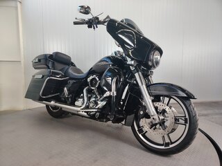 2015 Harley-Davidson Street Glide Special, чёрный, 1259000 рублей, вид 2