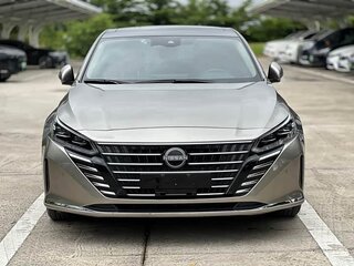 2023 Nissan Altima VI (L34) Рестайлинг, серебристый, 1540000 рублей, вид 2
