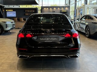 2025 Mercedes-Benz E-Класс 300 VI (W214, S214), чёрный, 12700000 рублей, вид 4