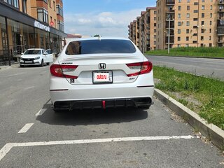 2018 Honda Accord X, белый, 2550000 рублей, вид 4