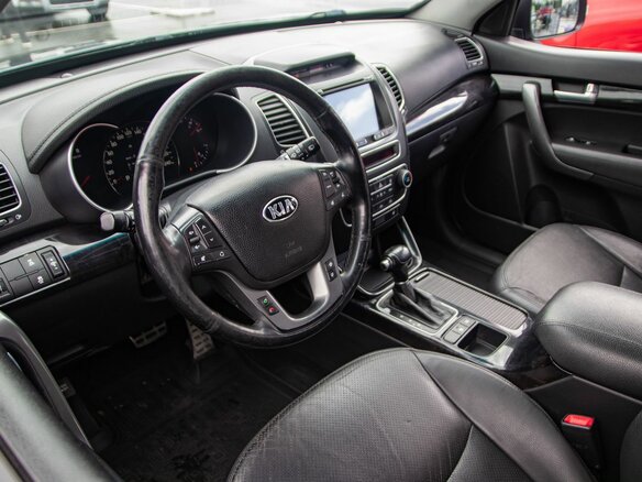 2014 Kia Sorento II Рестайлинг, серый, 1290000 рублей - вид 8