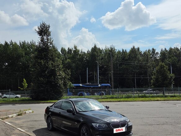 2013 BMW 3 серии 325xi V (E90/E91/E92/E93) Рестайлинг, чёрный, 1650000 рублей - вид 4