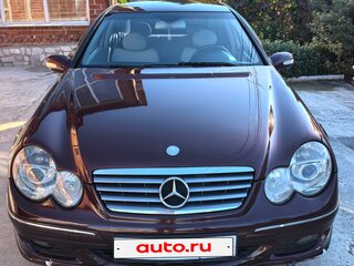 2006 Mercedes-Benz C-Класс 200 II (W203) Рестайлинг, красный, 800000 рублей, вид 1