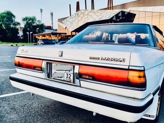 1987 Toyota Mark II V (X70), белый, 1290000 рублей, вид 4