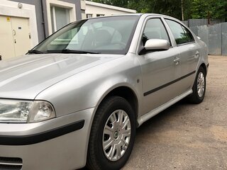 2007 Skoda Octavia I (A4) Рестайлинг, серебристый, 520000 рублей, вид 1
