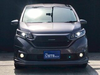 2017 Honda Freed II, серый, 1220000 рублей, вид 3