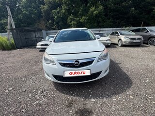 Opel Astra J