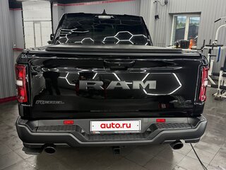 2025 Ram 1500 Crew Cab V Рестайлинг, чёрный, 10300000 рублей, вид 3