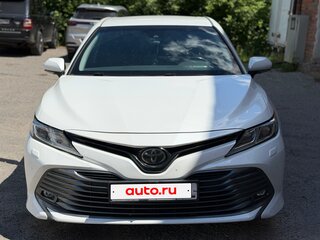 2019 Toyota Camry VIII (XV70), белый, 2848000 рублей, вид 2