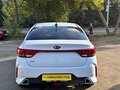 2020 Kia Rio IV Рестайлинг, белый - вид 5