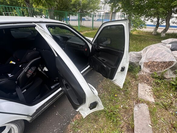 2012 Lada (ВАЗ) Priora I, белый, 495000 рублей - вид 17