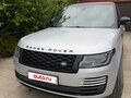 2018 Land Rover Range Rover IV Рестайлинг, серебристый - вид 1